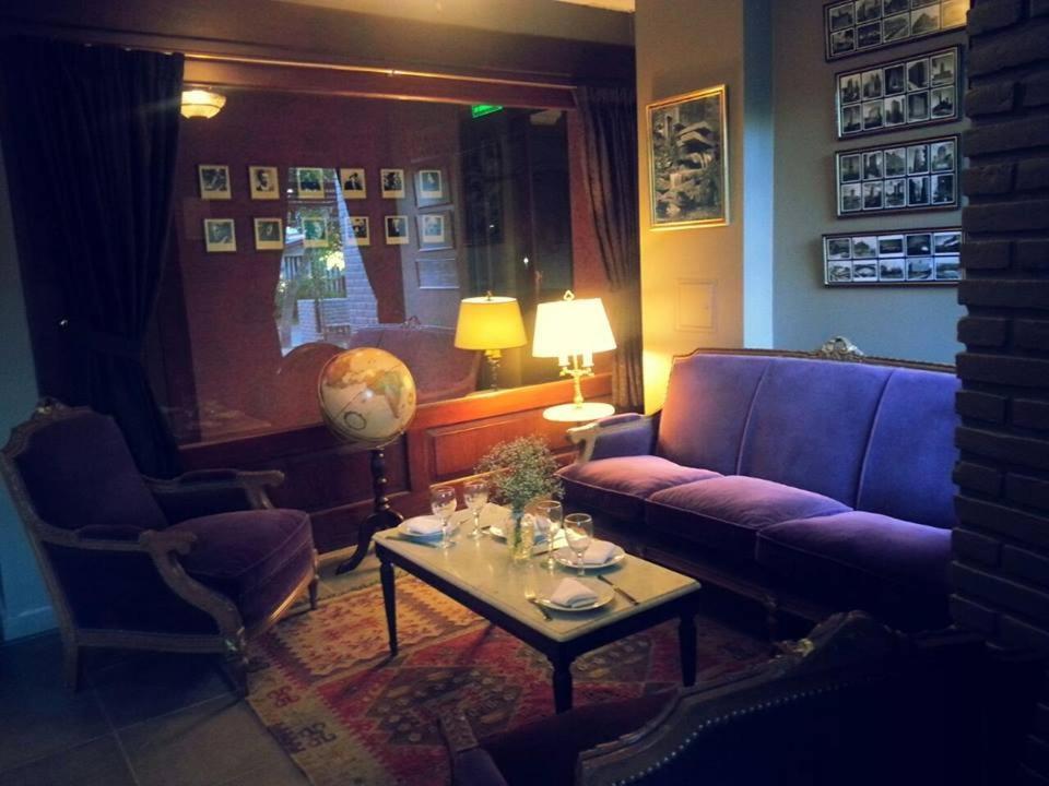 Bell Hotel 3*